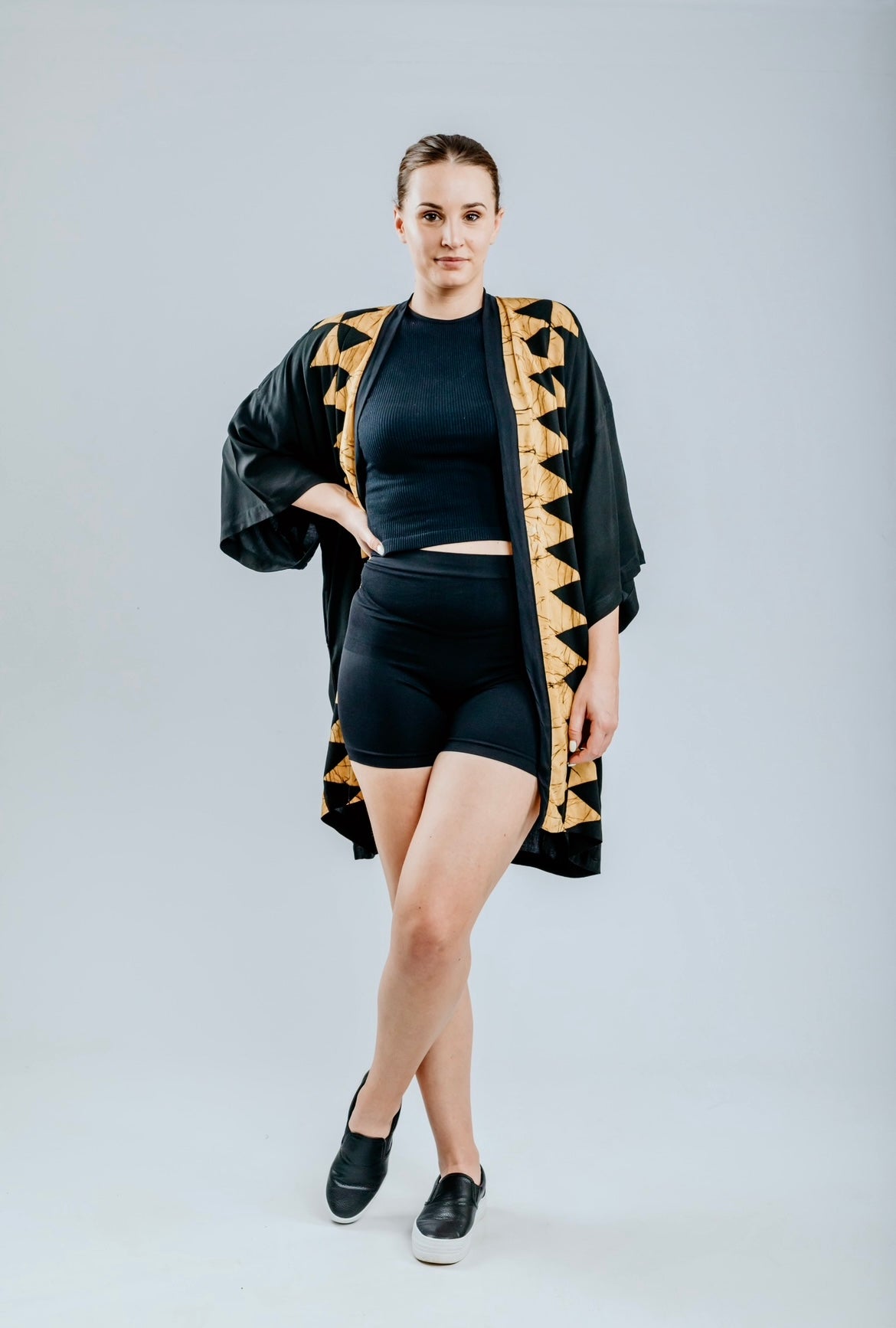 Kimonos | Black & Mustard